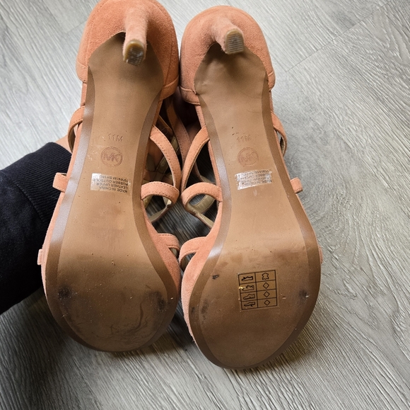 Michael Kors Sandra Suede Platform Sandal, Terra Color, Size 11 - Picture 8 of 10